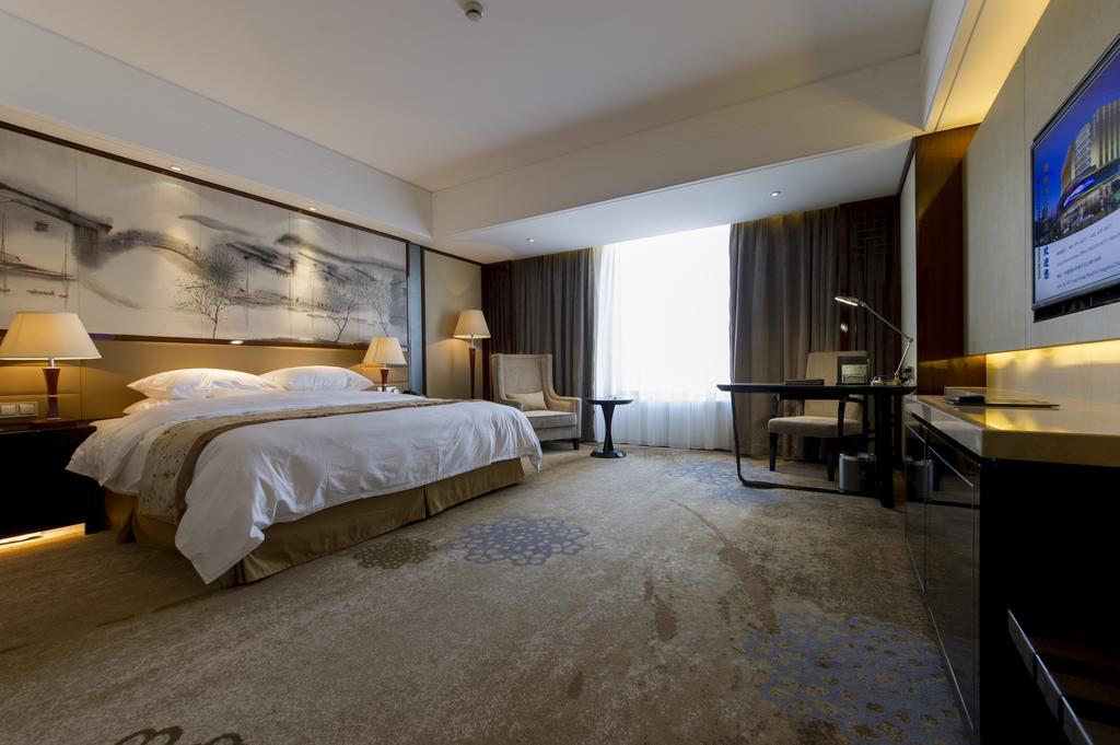 Yang Peng Jin Jiang Hotel Янчжоу Экстерьер фото