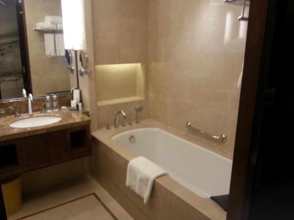 Yang Peng Jin Jiang Hotel Янчжоу Экстерьер фото